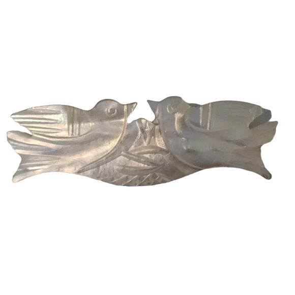Vintage Mother of Pearl Peace Doves Brooch